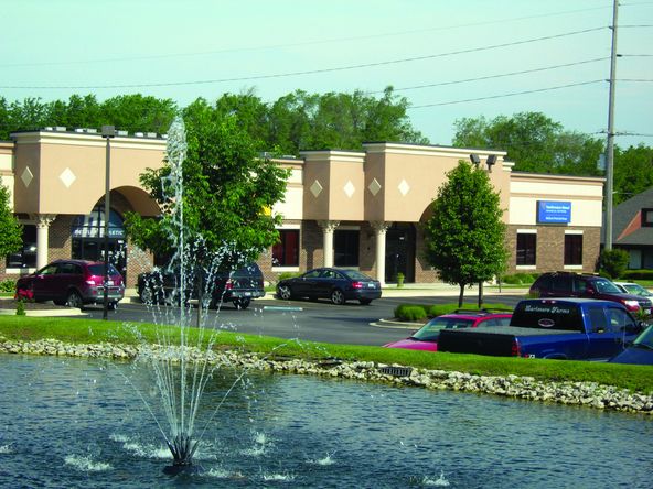 Premium Office Space: 1817 S Neil St, Champaign, IL 61820